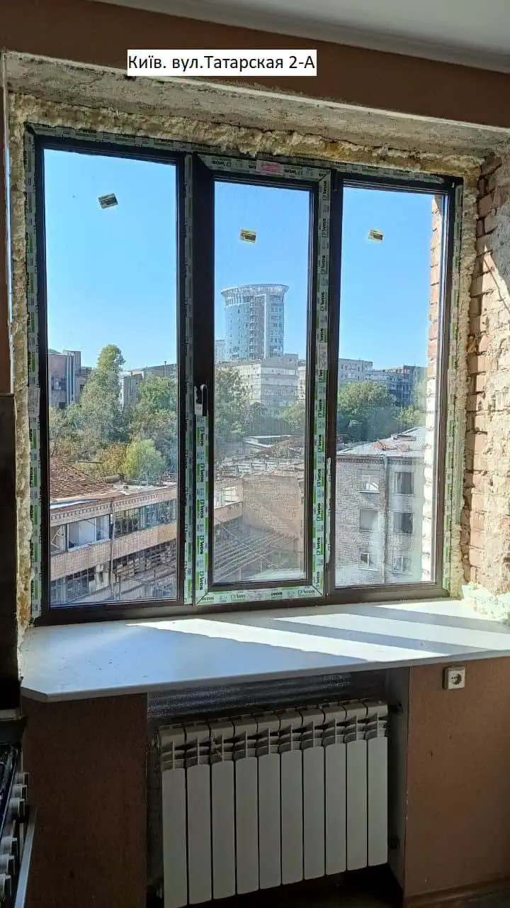 Металопластикові вікна до підлоги та швидкий монтаж вікон встановлення пластикових вікон